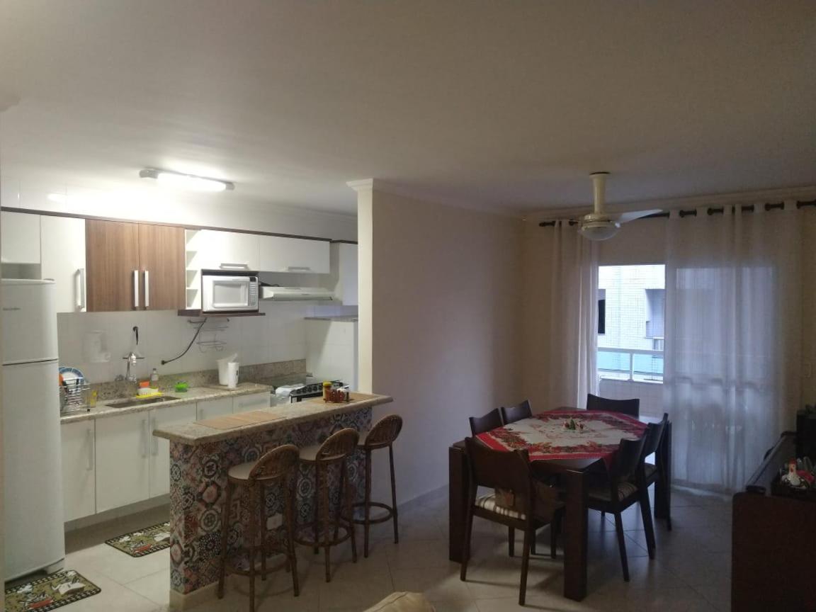 Apto Praia Grande Ubatuba Area Nobre Com Toda Comodidade Para Voce E Sua Familia ! 외부 사진